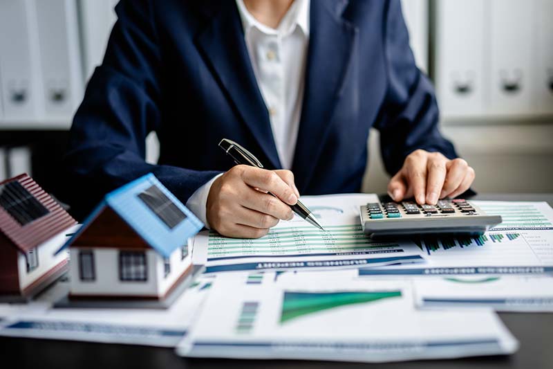 mortgage broker